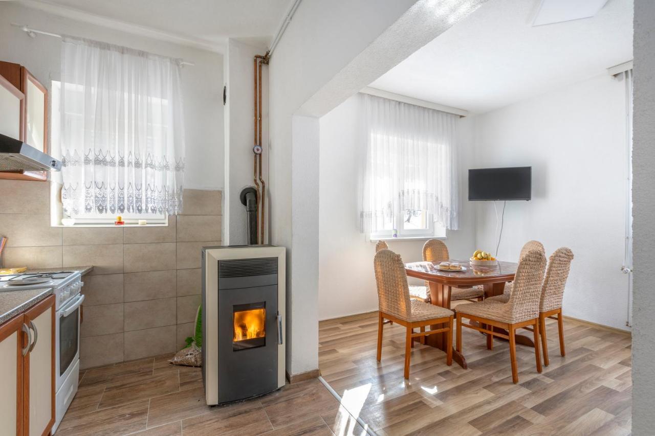 Apartman Vedro Polje Gospić Dış mekan fotoğraf